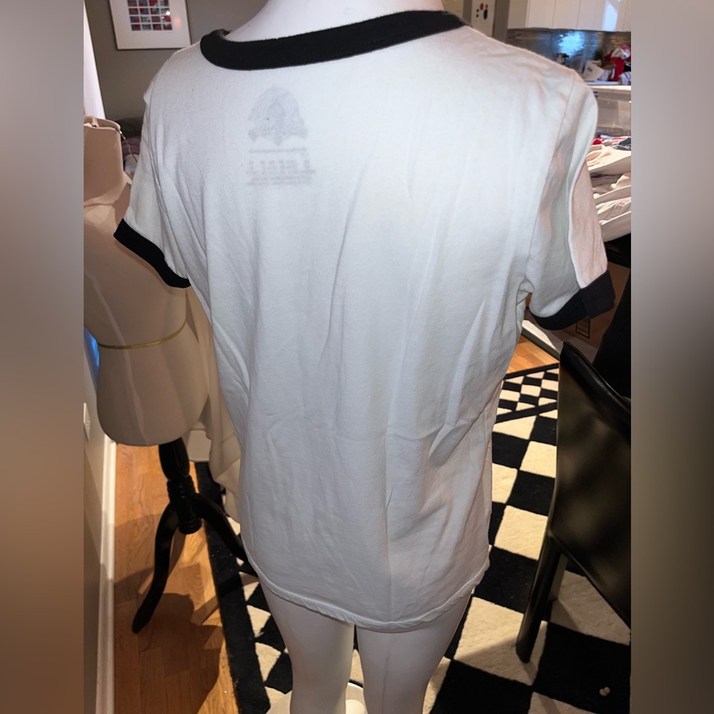 Three adorable shirts from forever 21. Girls size 13/14.  All in good condition. - Picture 11 of 16